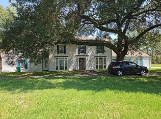 1400 N Thompson St, Conroe, TX 77301