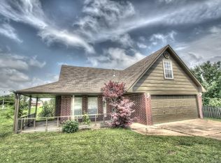 17935 Red Oak Cir, Collinsville, OK 74021