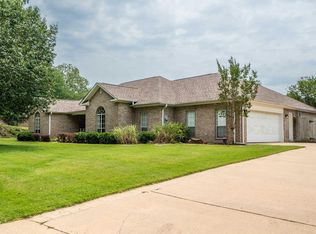 326 Tanglewood Rd, Hot Springs, AR 71913