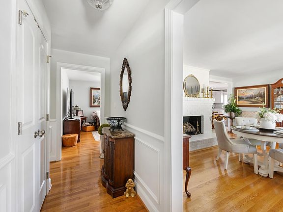 5th image of 246 Charldon Rd