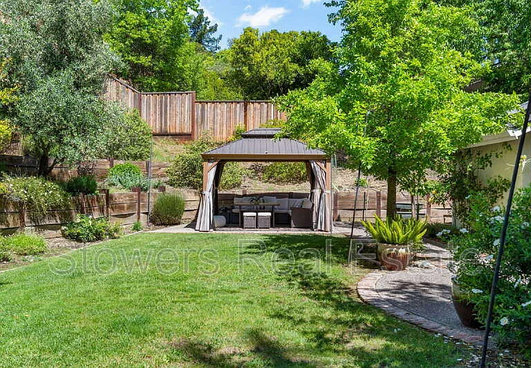 1413 Goleta Ct — Photo 24