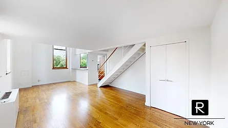 Rented by R New York