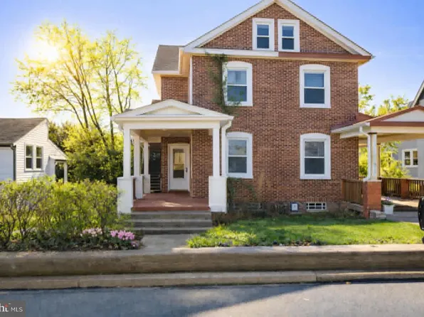932 Township Line Rd, Elkins Park, PA 19027