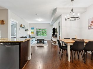 19530 65th Ave #202, Surrey, BC