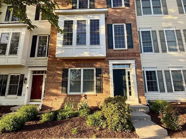 13736 Copper Kettle Pl, Herndon, VA 20171