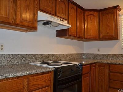 887 Victor Ave APT 7, Inglewood, CA, 90302