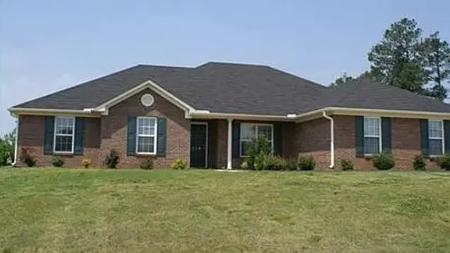 208 Wild Berry Ln