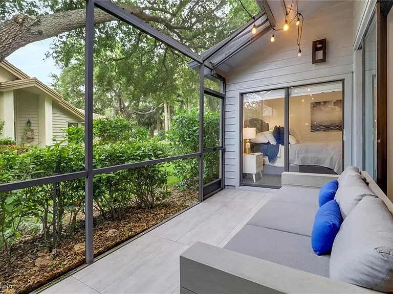 27052 Kindlewood Ln — Photo 25