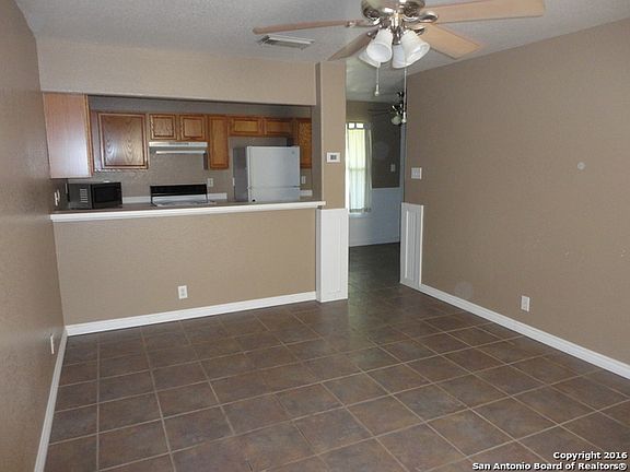 3rd image of 14118 Wetmore Bnd