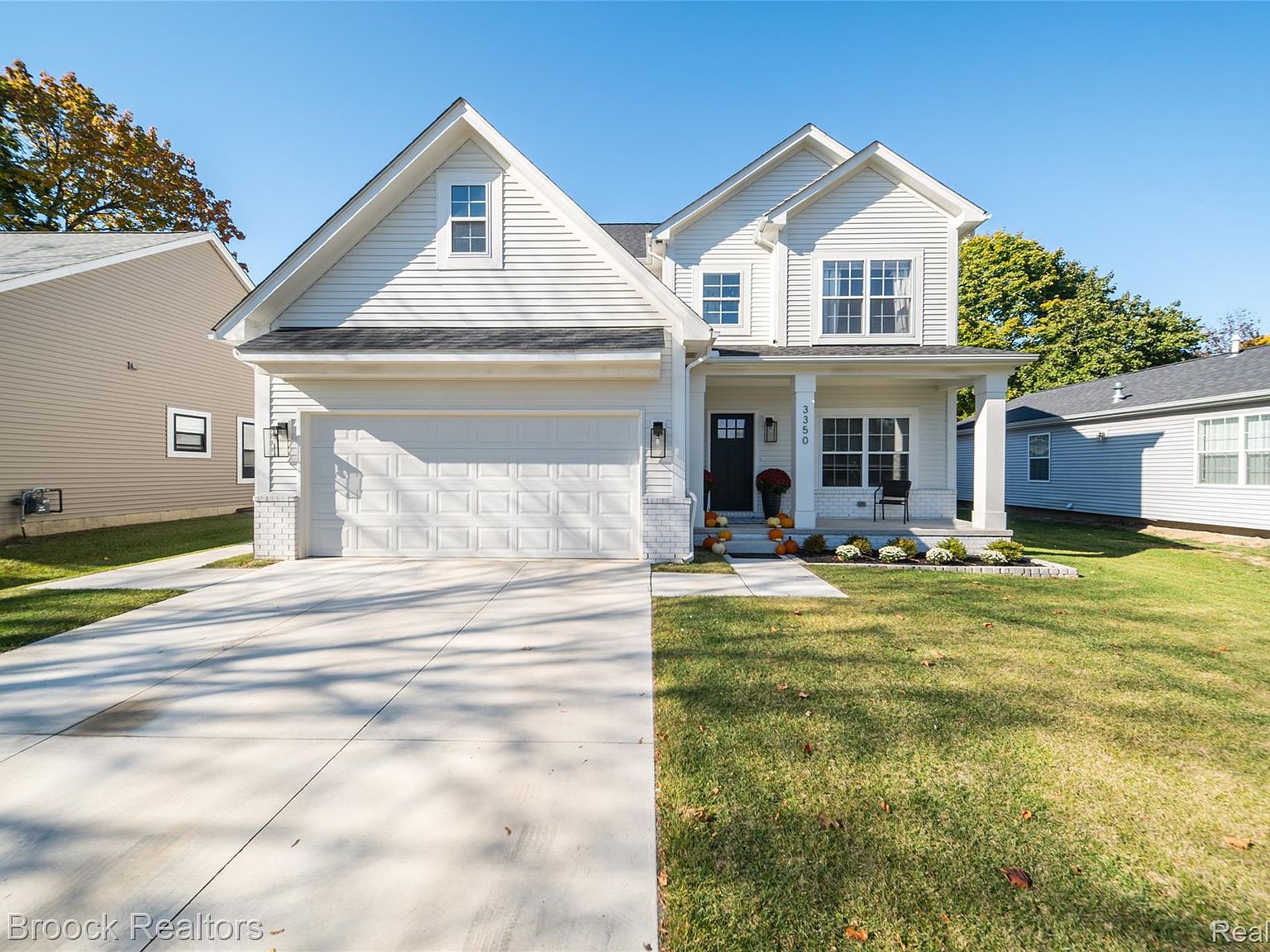 3350 Rockhaven Ave, Rochester hills, MI 48309