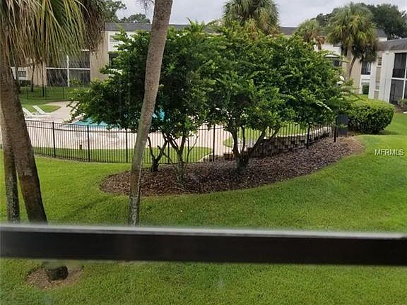 4th image of 710 Oakgrove Dr APT 123
