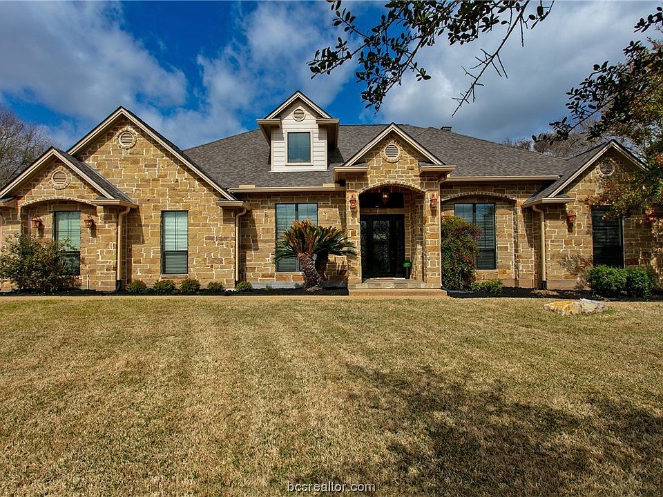 1st image of 4815 Williams Creek Dr