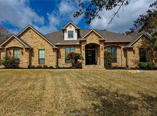 4815 Williams Creek Dr, College Station, TX 77845