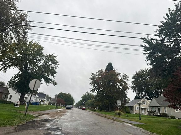 5th image of 1142 Western Ave SW