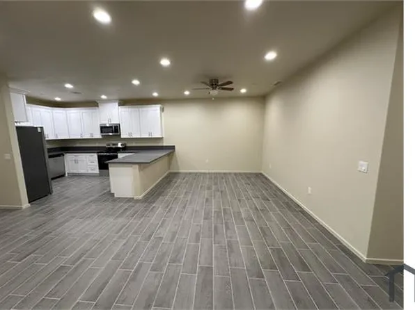 13701 El Rio Ln, Desert Hot Springs, CA 92240