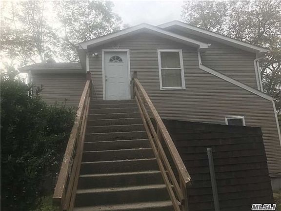 5th image of 64 Gray Ave