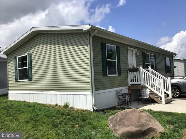 1020 Aldrich Dr, Morrisville, PA 19067