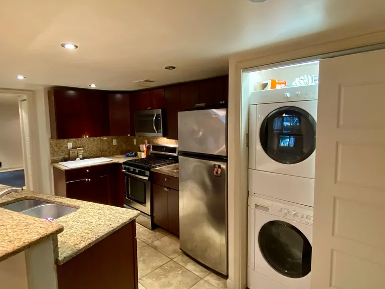 1445 Clifton St NW #3 — Photo 11