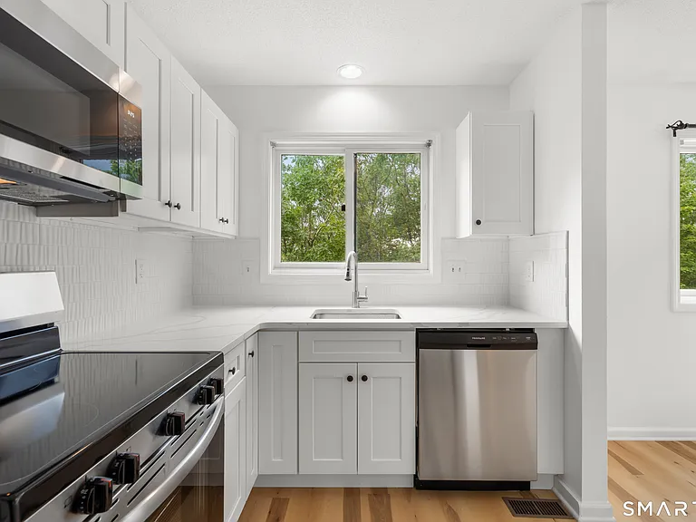 27 Crows Nest Ln #17G — Photo 7