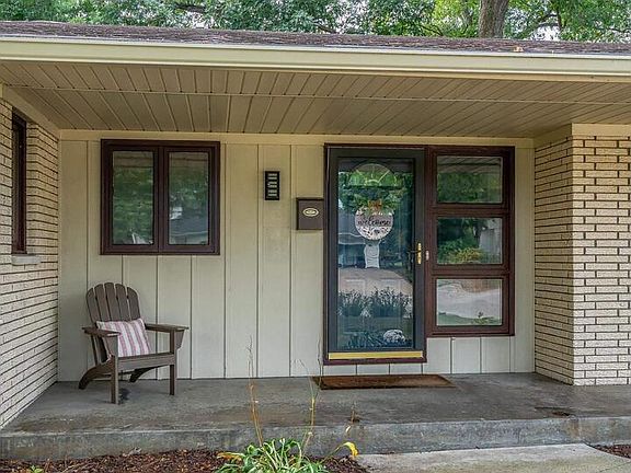 3rd image of 3642 35th Avenue Ct