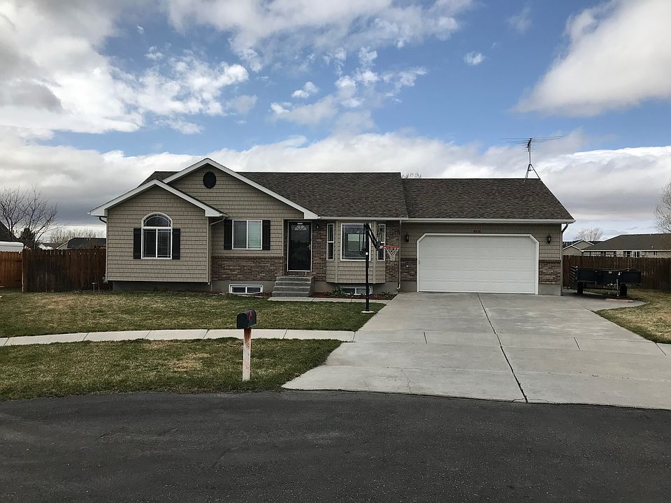 1st image of 4016 E Journee Cir