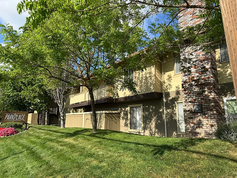 Park Place Apartments, Where Modern Comforts and Charm Meet! — Photo 8