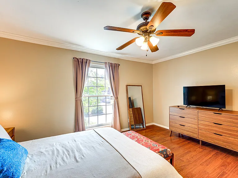 8702 Village Dr #1305 — Photo 9