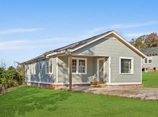 203 Maywood Dr, Petal, MS 39465