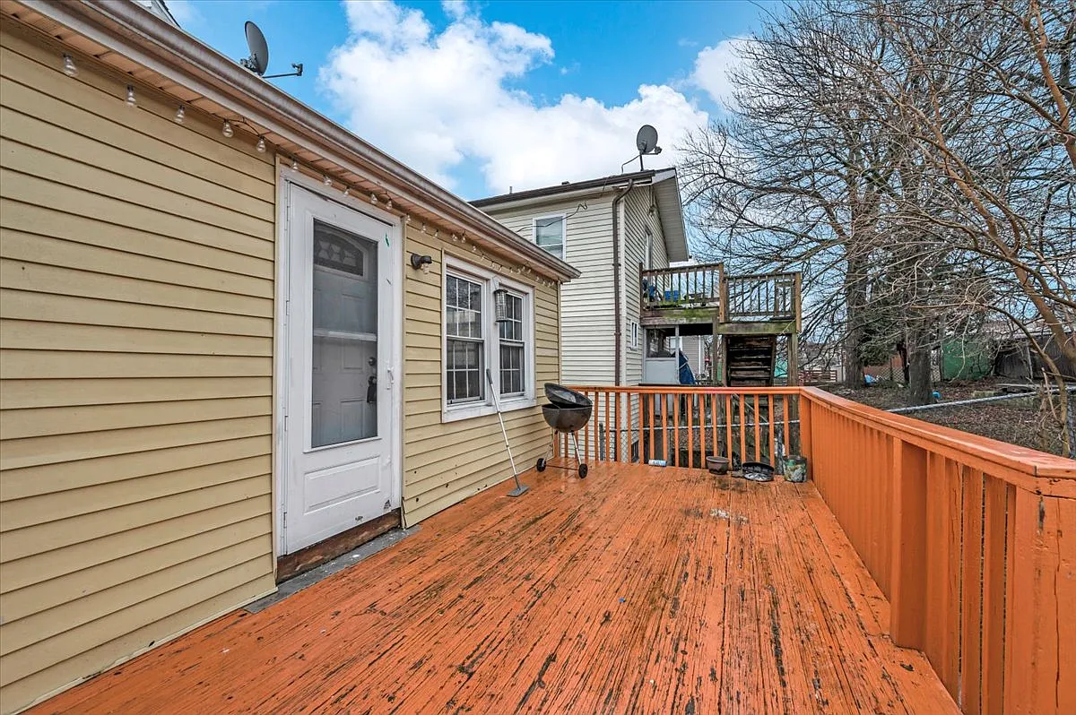 24 Rose Park Avenue - 2 — Photo 4