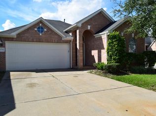 10514 Rustling Villas Ln, Houston, TX 77075