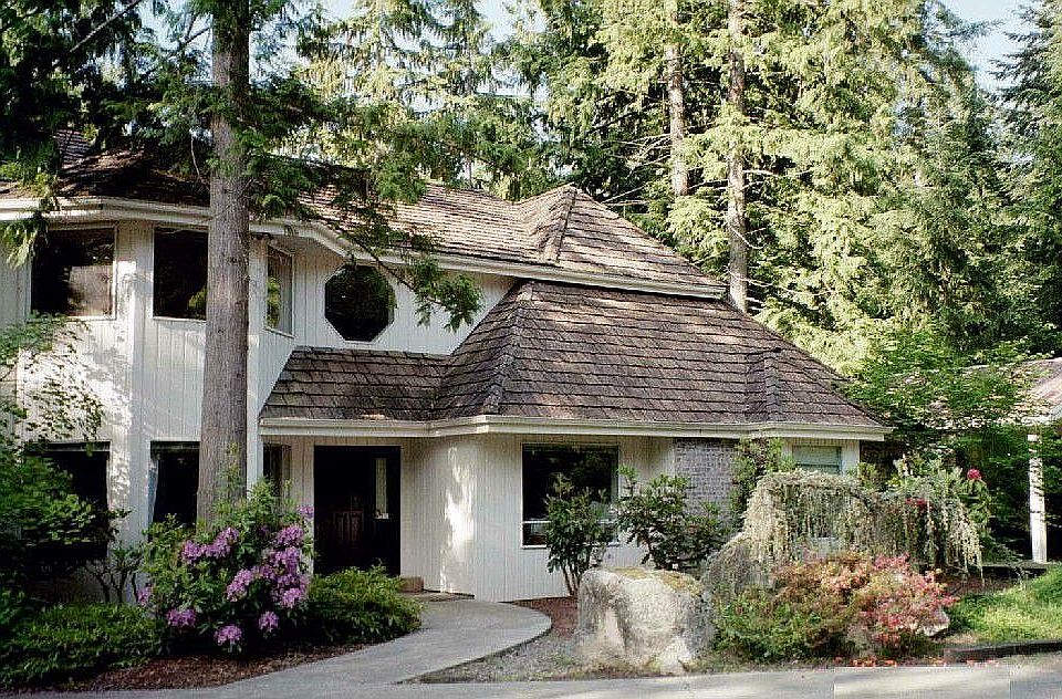 Front Side Curb Appeal