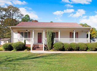 300 Pioneer Trails Dr, Seven Springs, NC 28578