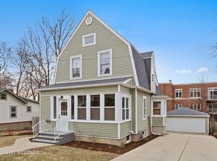 460 Colford Ave, West Chicago, IL 60185