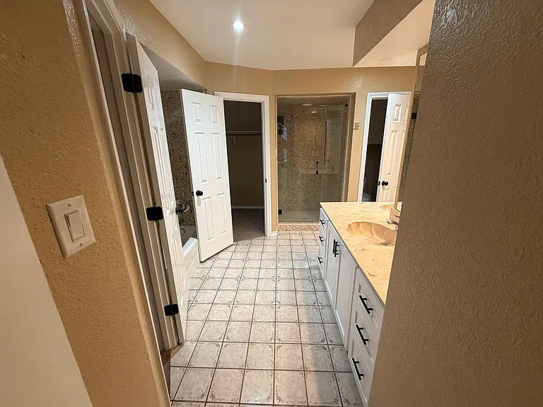3434 Aspen Bend Dr — Photo 8
