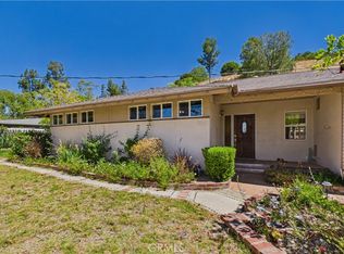 11246 Denivelle Pl, Tujunga, CA 91042