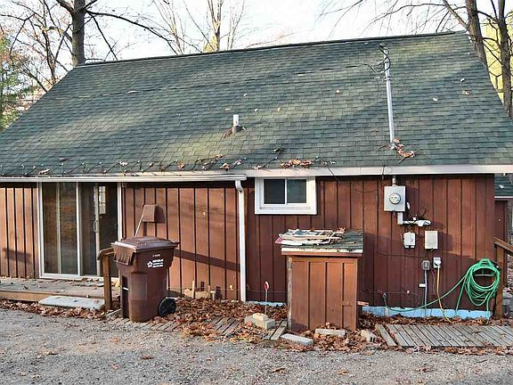 3rd image of 1504 Aspen Ave