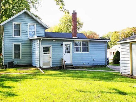 2nd image of 516 N Russell Ave