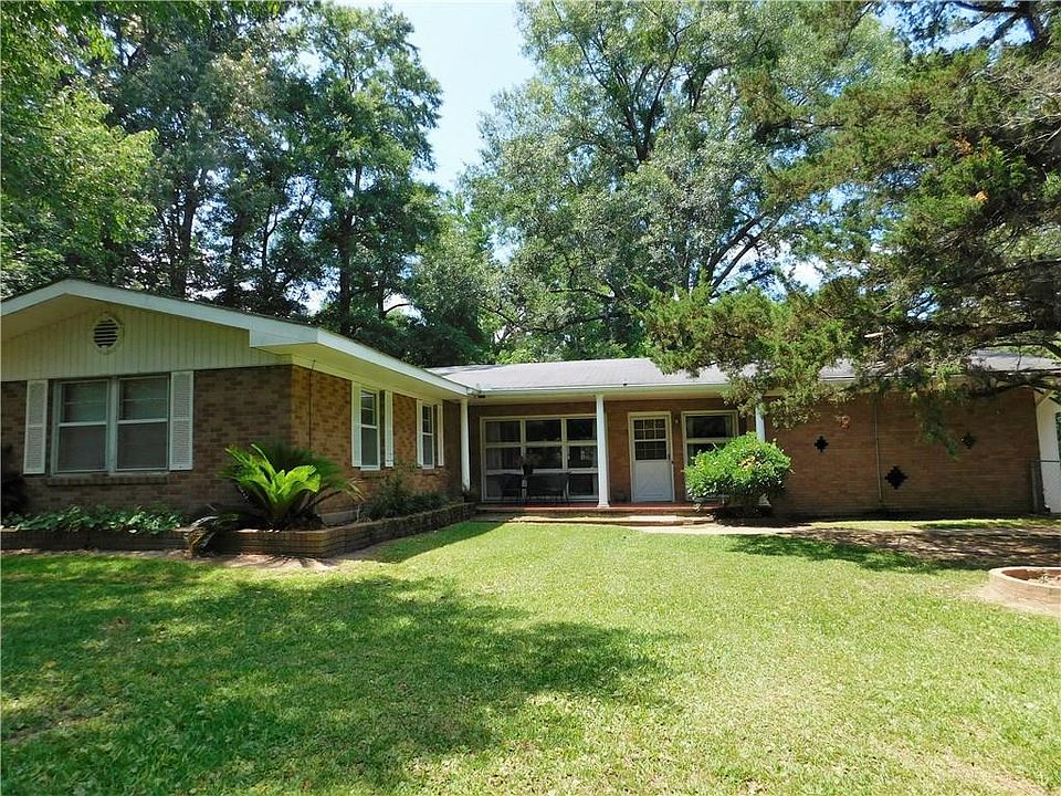 1st image of 403 Paradise Rd