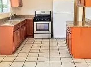 1924 Colburn St, Honolulu, HI 96819