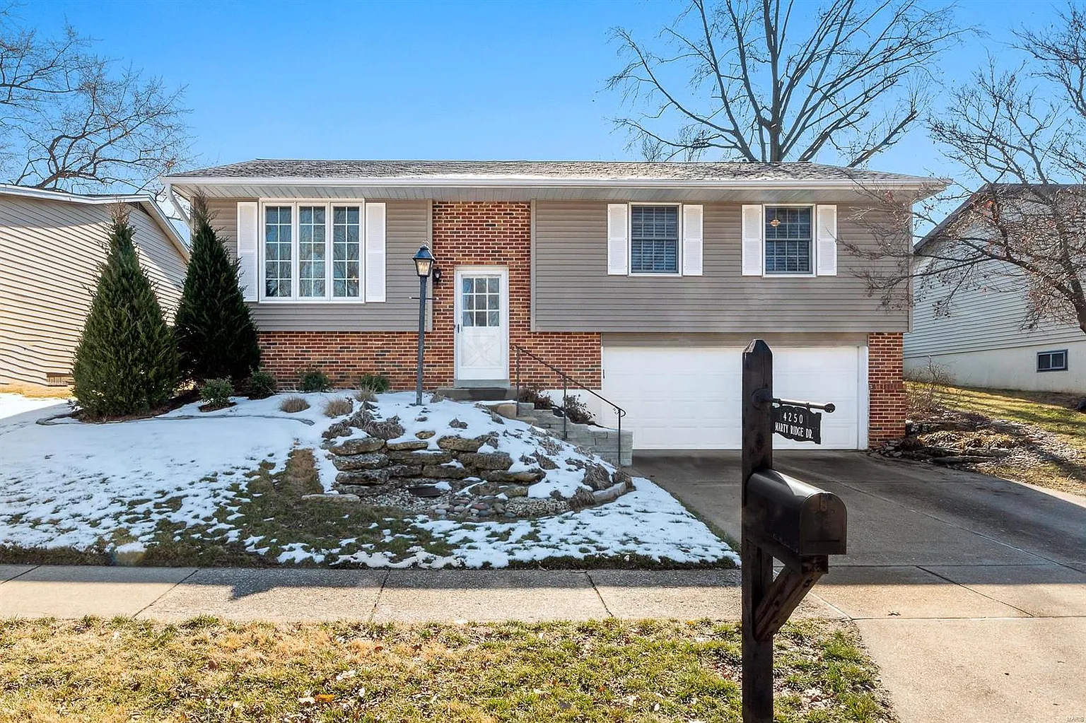 4250 Martyridge Dr photo 1