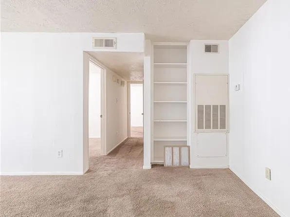 1107 Verde Dr APT 8, Bryan, TX 77801