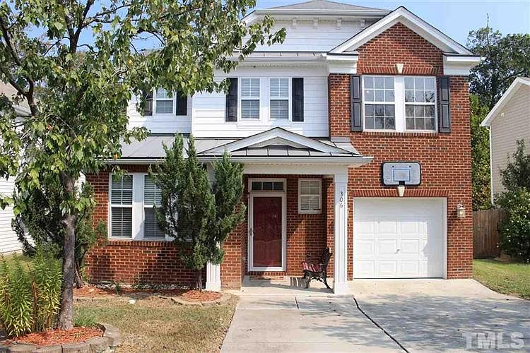 1st image of 306 Knightwood Dr