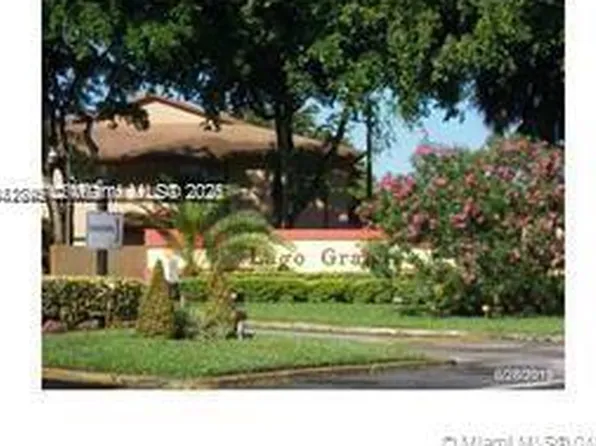 6575 W 27th Ct APT 11-46, Hialeah, FL 33016