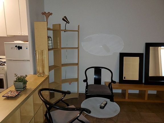 5th image of 6115 98th St APT 6N