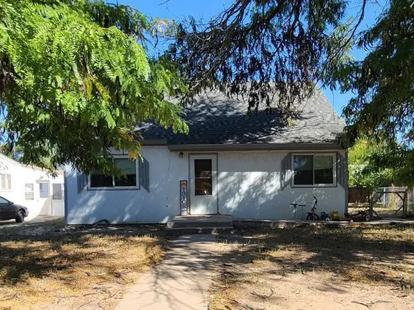 909 S 11th St, Lamar, CO 81052