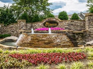 1310 Riverbrook Dr, Hermitage, TN 37076