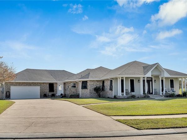 219 Beau Place Blvd, Des Allemands, LA 70030