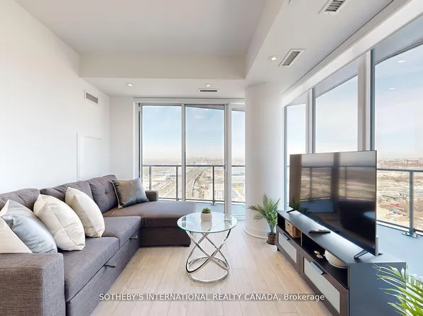 36 Zorra St #3103, Toronto, ON M8Z 0G5