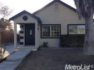 735 Ridge Ave, Ripon, CA 95366