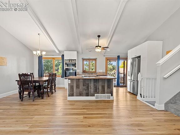 4th image of 4030 Thundercloud Dr